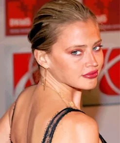 Cool Estella Warren Paint By Numbers